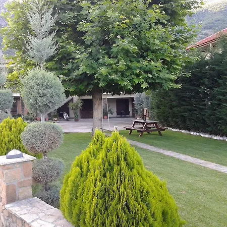Athanasiou Guest house