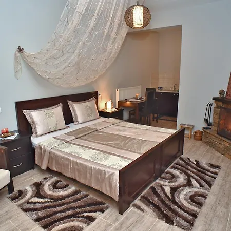 Athanasiou Guest house Loutraki (Pella)